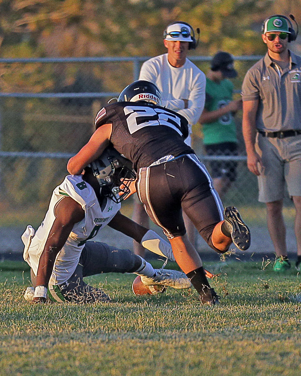 090619-elk-gallery-fallon-spring-creek-football-02.jpg
